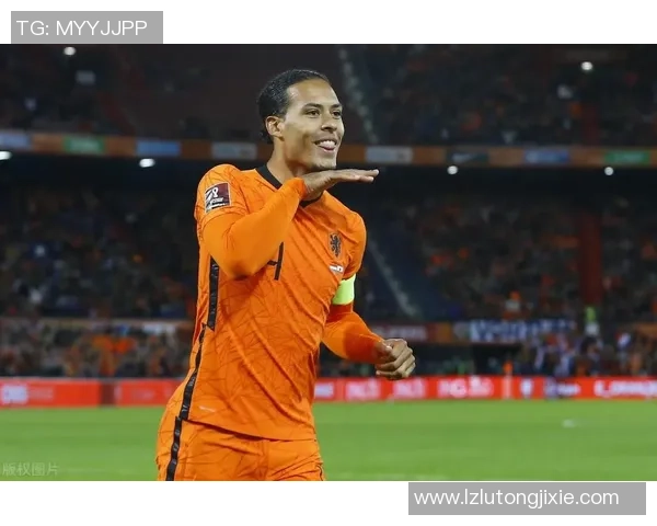 14号足球明星现役球员风采揭秘与赛场表现分析 14号足球明星现役球员风采揭秘与赛场表现分析