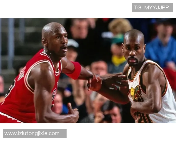 乔丹与足球明星的巅峰对决谁才是真正的体育传奇与偶像 乔丹与足球明星的巅峰对决谁才是真正的体育传奇与偶像